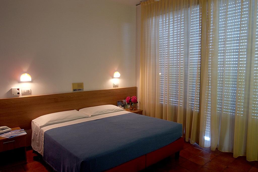 Albergo Le Sorgenti Chianciano Terme Exterior foto